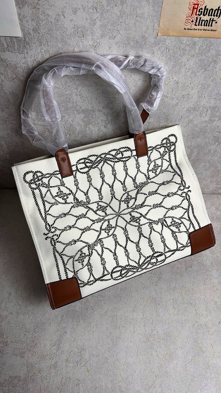 Tory_Burch