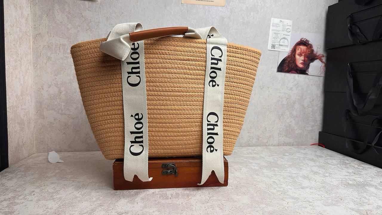 Chloe