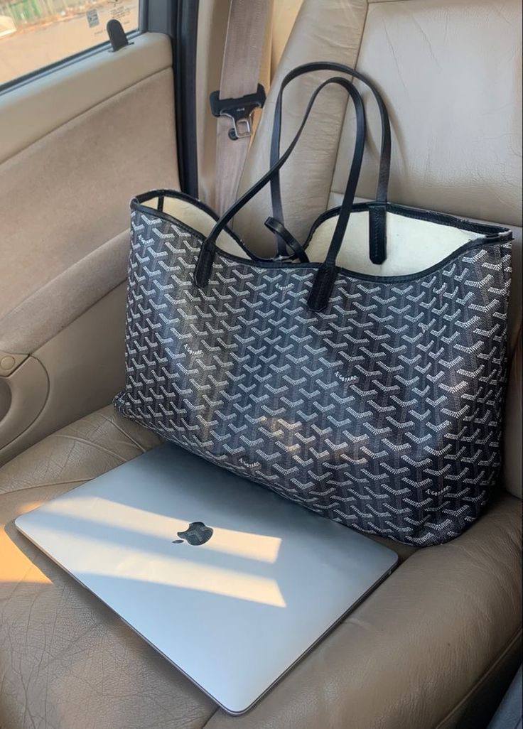 Goyard