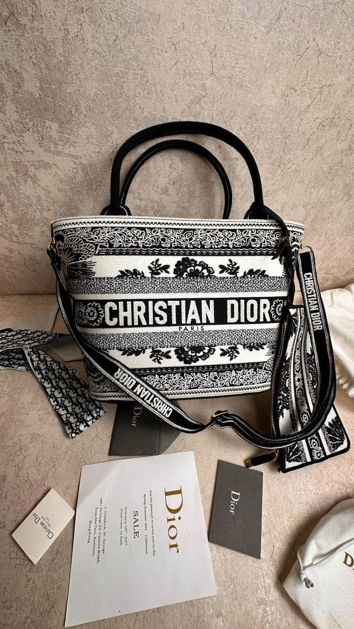 Dior