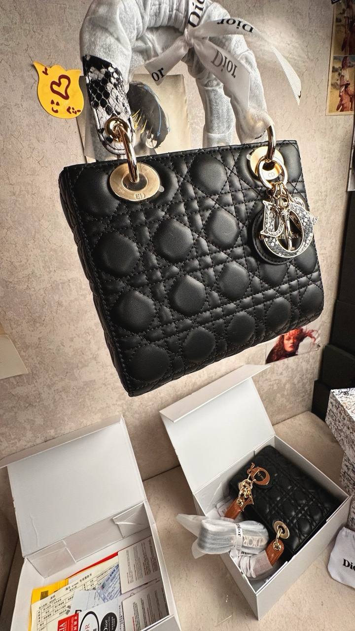Dior