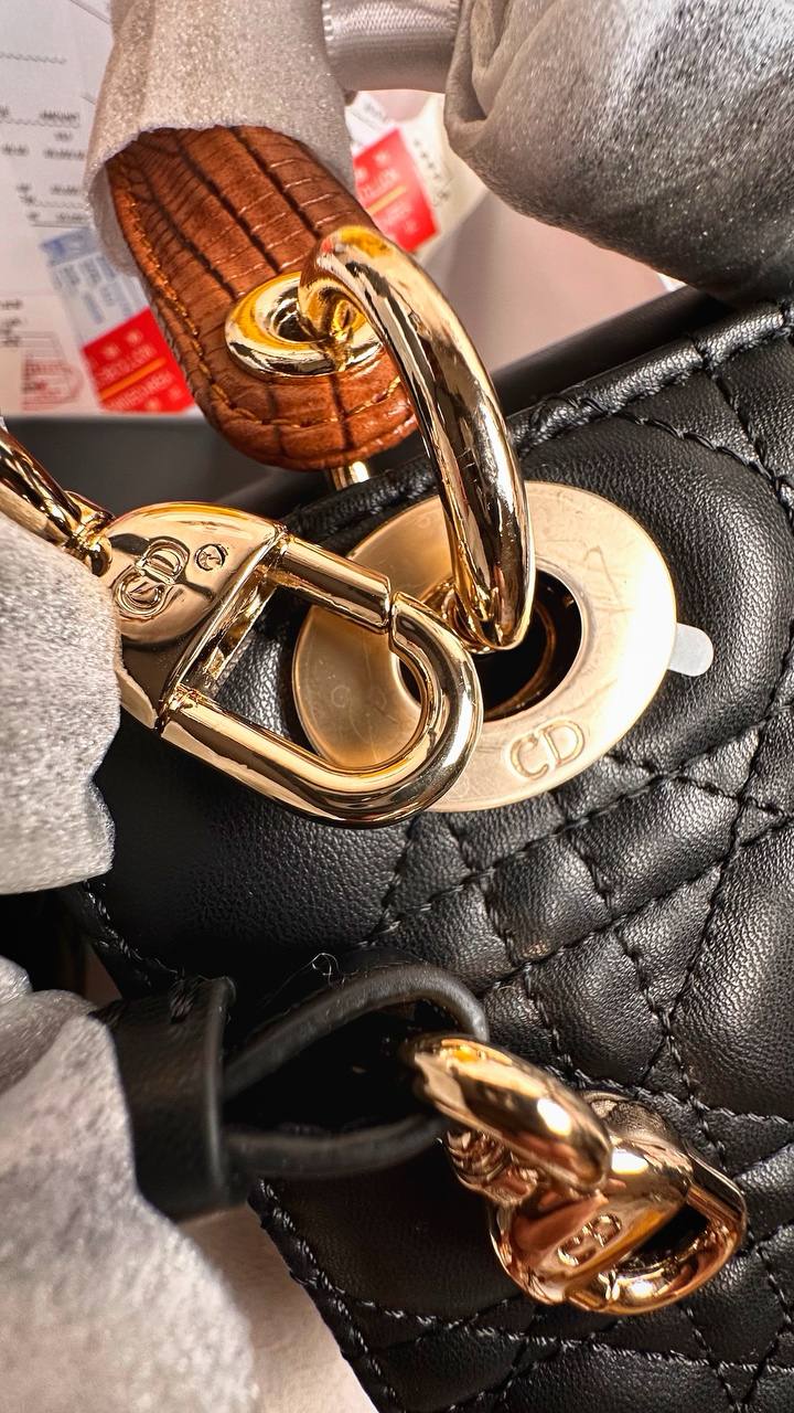 Dior