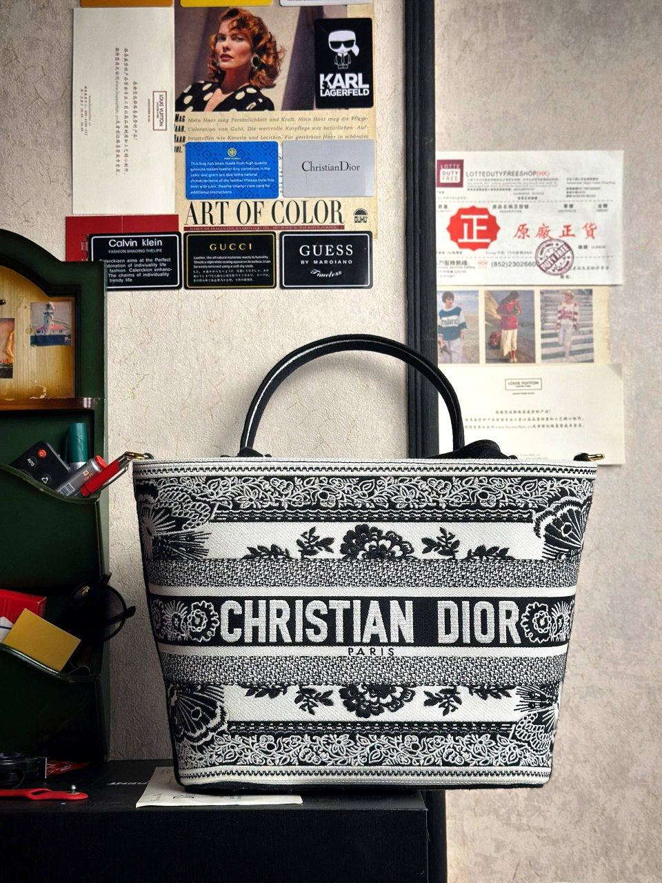 Dior