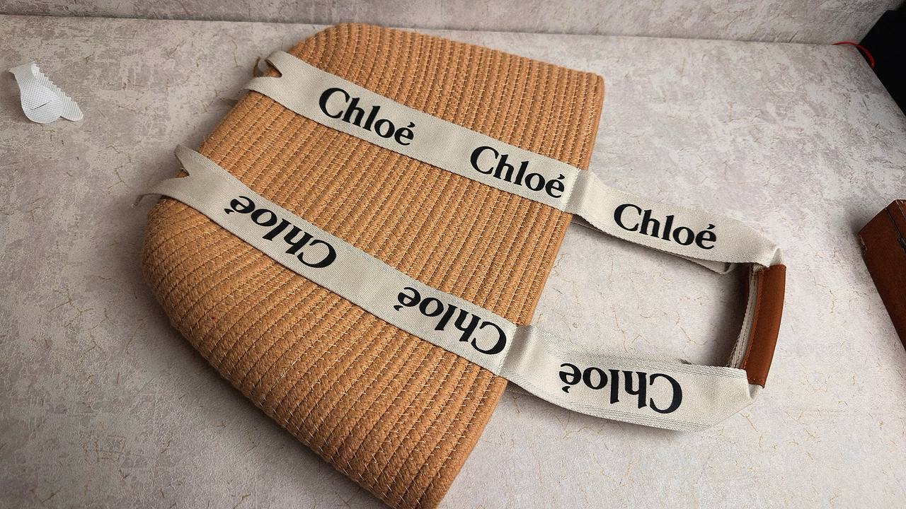 Chloe