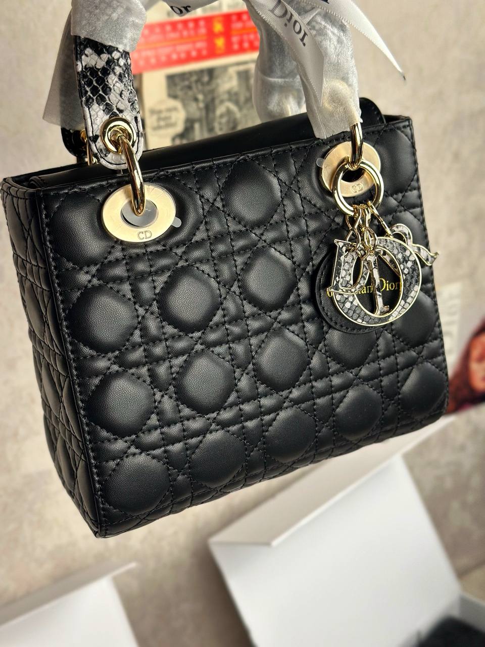 Dior