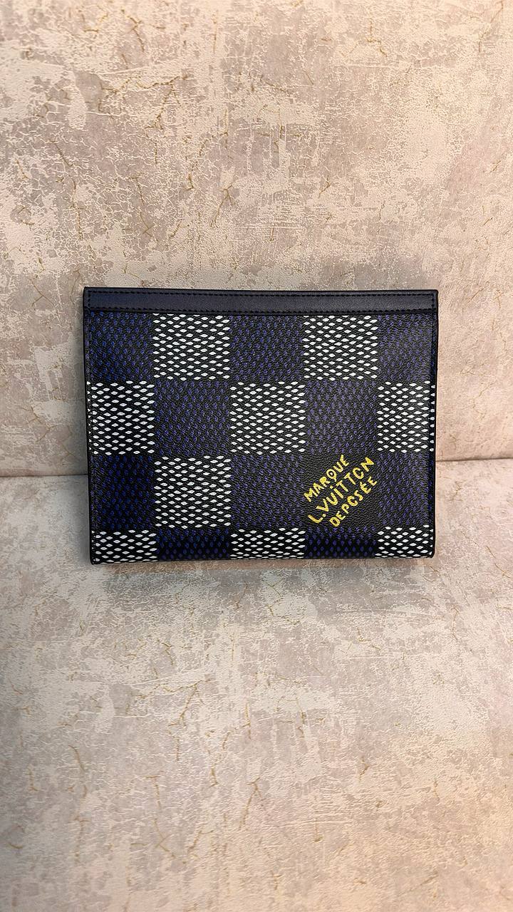 Louis Vuitton | Pouch